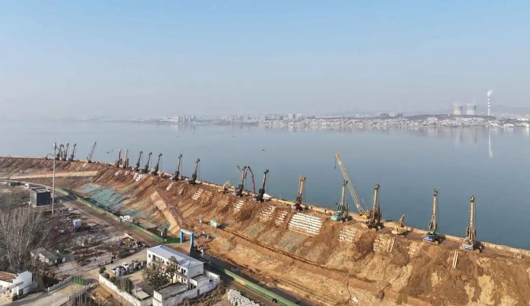 金泰SG系列抓斗主导白龟山水库除险加固工程，设备占比高达85%